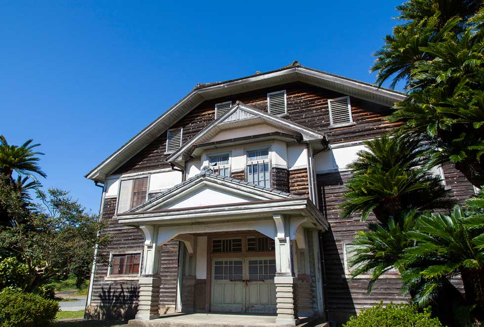 旧波佐見町立中央小学校講堂兼公会堂